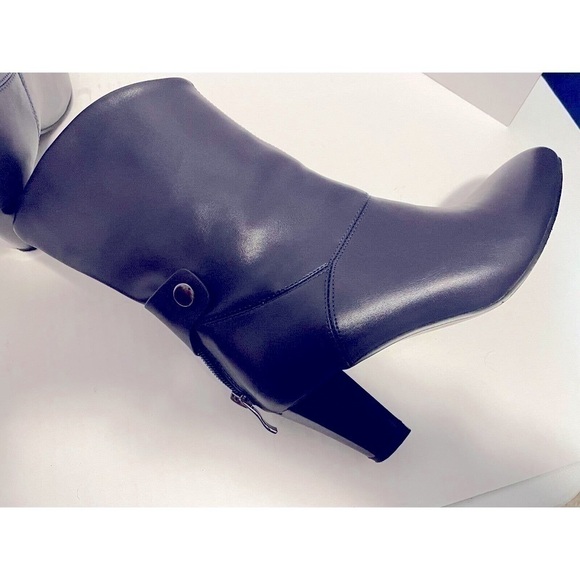 MONROE AND MAIN BLACK Asymmetrical Bootie Shootie Ankle Boots Womens Size 6.5 - Picture 6 of 11